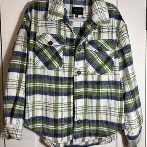 NWOT Love Tree Plaid Jacket Size‎ Small